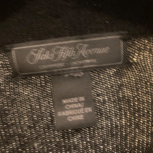 SAKSaks Fifth Avenue gorgeous Long cashmere cardigan! - Picture 4 of 7